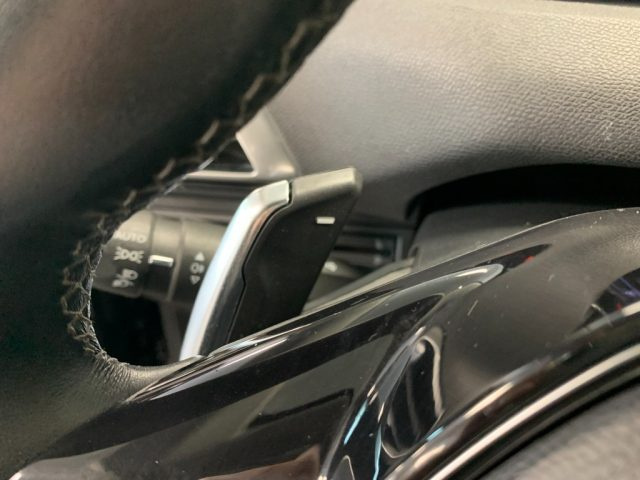 PEUGEOT 3008 usata, con Bracciolo