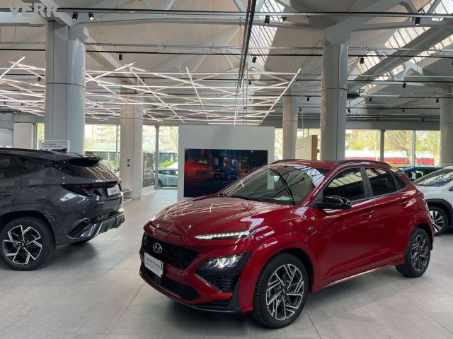 HYUNDAI Kona usata, con Airbag