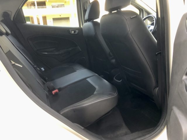 FORD EcoSport usata, con Controllo automatico clima