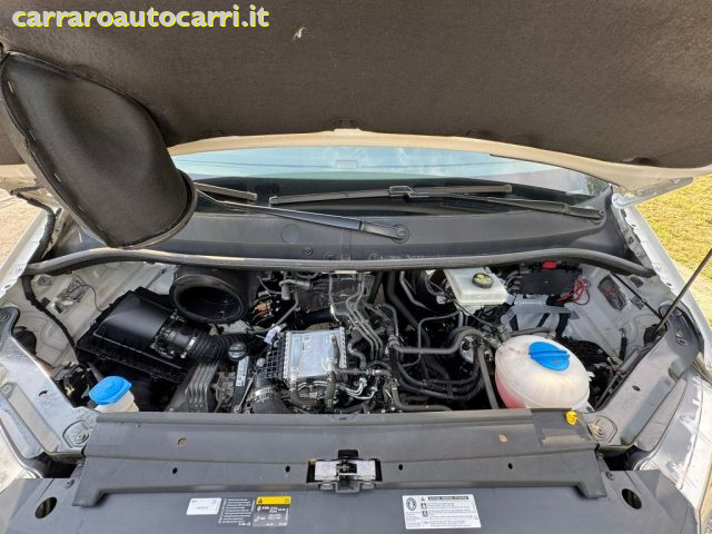 VOLKSWAGEN Crafter usata, con Autoradio digitale