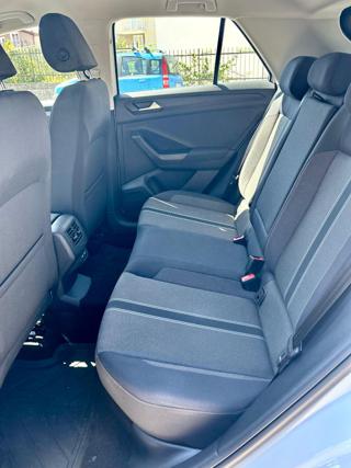 VOLKSWAGEN T-Roc usata, con Sedile posteriore sdoppiato