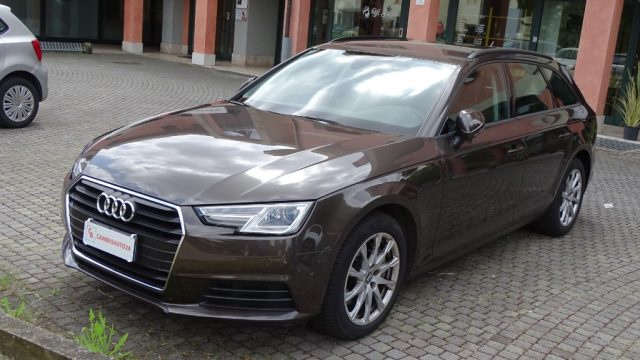 AUDI A4 usata, con Airbag laterali