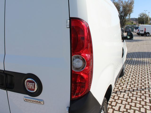 FIAT Doblo usata, con Hill holder