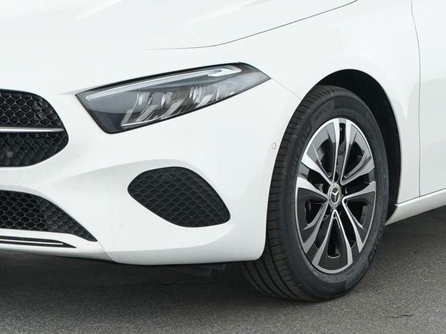 MERCEDES-BENZ A 180 usata, con Alzacristalli elettrici