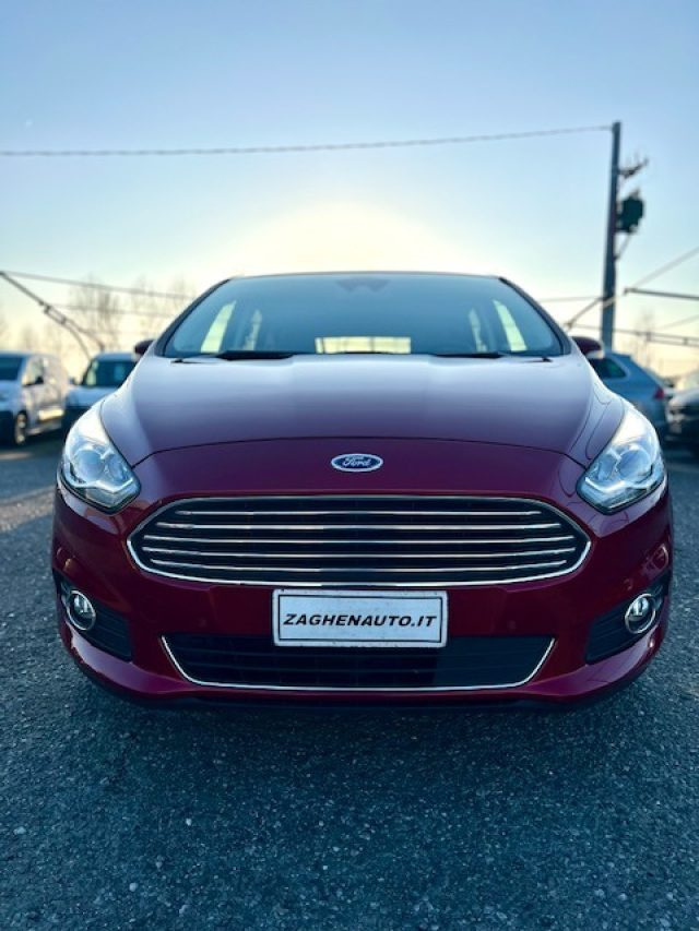 FORD S-Max usata, con Autoradio digitale