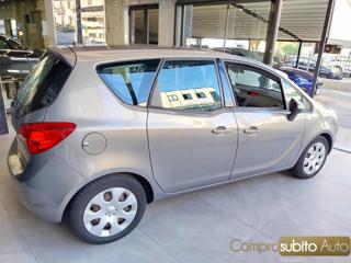 OPEL Meriva usata, con Autoradio
