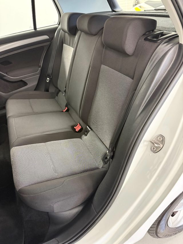 VOLKSWAGEN Golf usata, con Cruise Control