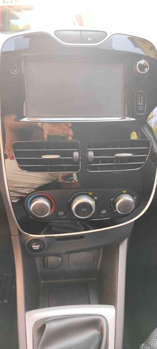 RENAULT Clio usata, con Climatizzatore