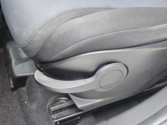 LANCIA Ypsilon usata, con ESP