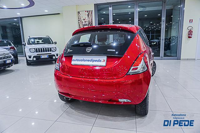 LANCIA Ypsilon usata, con Controllo trazione