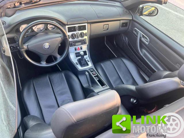 MERCEDES-BENZ SLK 200 usata, con Cerchi in lega