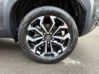 TOYOTA Yaris Cross usata, con Specchietti laterali elettrici