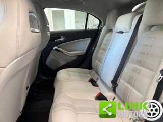 MERCEDES-BENZ A 200 usata 10