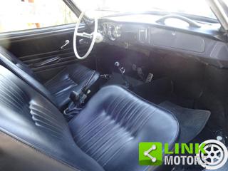 VOLKSWAGEN Karmann Ghia usata 9