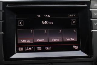 VOLKSWAGEN Transporter usata, con Isofix