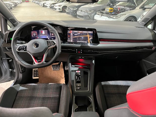 VOLKSWAGEN Golf usata, con Climatizzatore