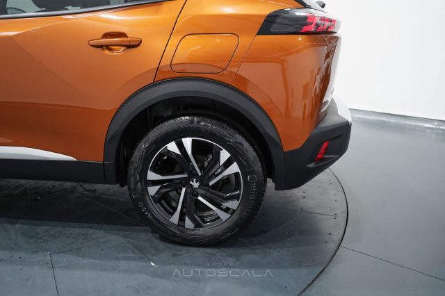 PEUGEOT 2008 usata, con Sensore di pioggia