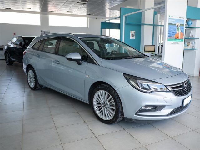 OPEL Astra usata, con Airbag laterali