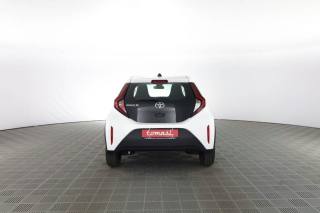 TOYOTA Aygo X usata 4
