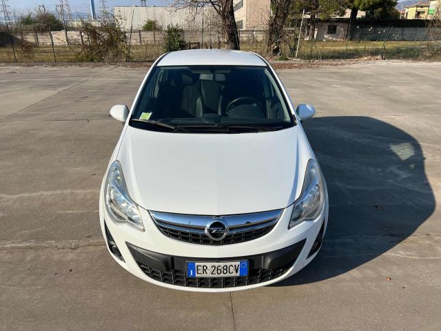 OPEL Corsa usata, con Airbag