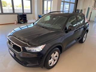 VOLVO XC40 D3 Business