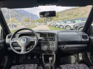 VOLKSWAGEN Golf Cabriolet usata 19