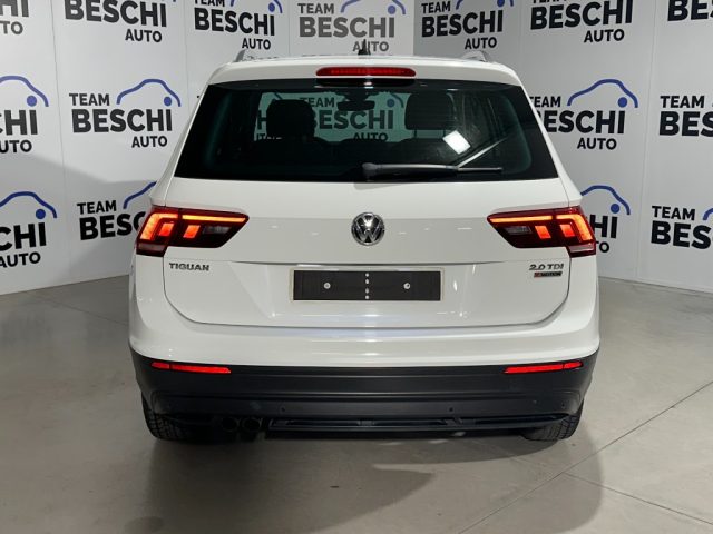 VOLKSWAGEN Tiguan usata, con Autoradio