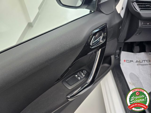 PEUGEOT 208 usata 18