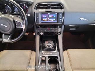 JAGUAR F-Pace usata, con Frenata d