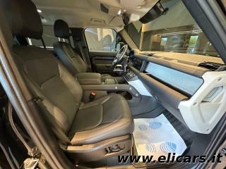 LAND ROVER Defender usata, con USB