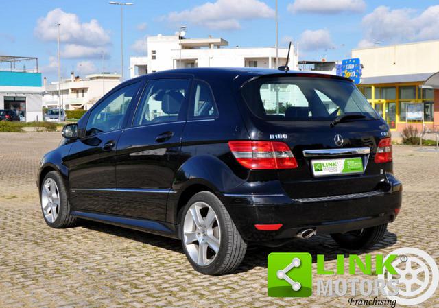 MERCEDES-BENZ B 180 usata, con Cerchi in lega