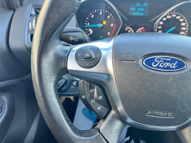 FORD Kuga usata, con Autoradio