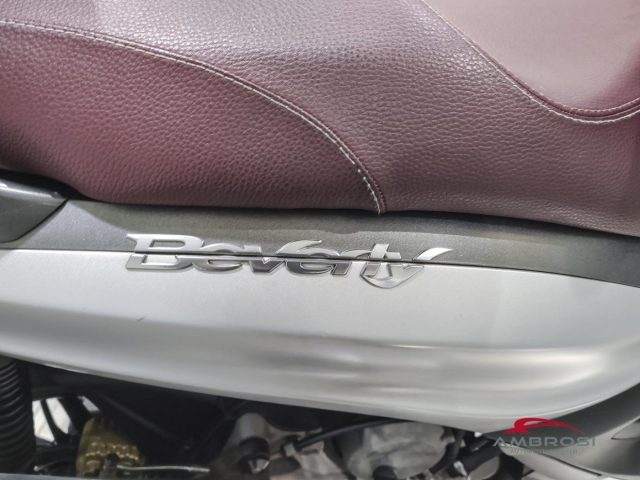 PIAGGIO Beverly 500 usata 11