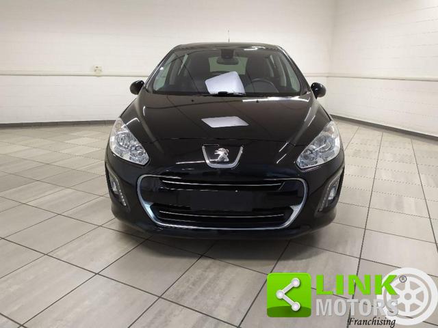 PEUGEOT 308 usata, con Airbag