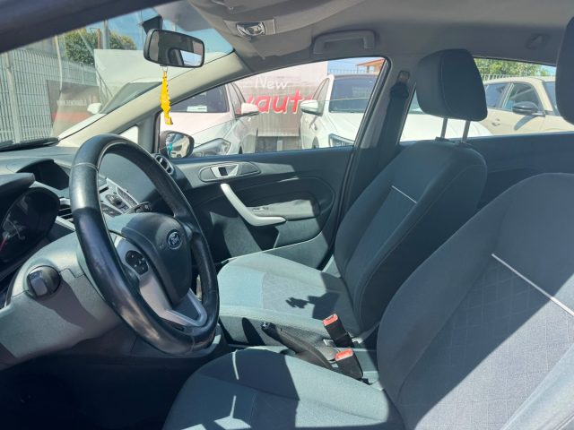 FORD Fiesta usata, con Lettore CD