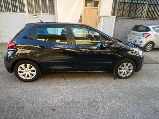 PEUGEOT 208 usata 8