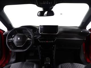 PEUGEOT 2008 usata, con Autoradio digitale