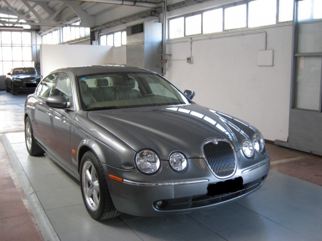 JAGUAR S-Type usata, con ABS