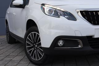 PEUGEOT 2008 usata, con Airbag testa
