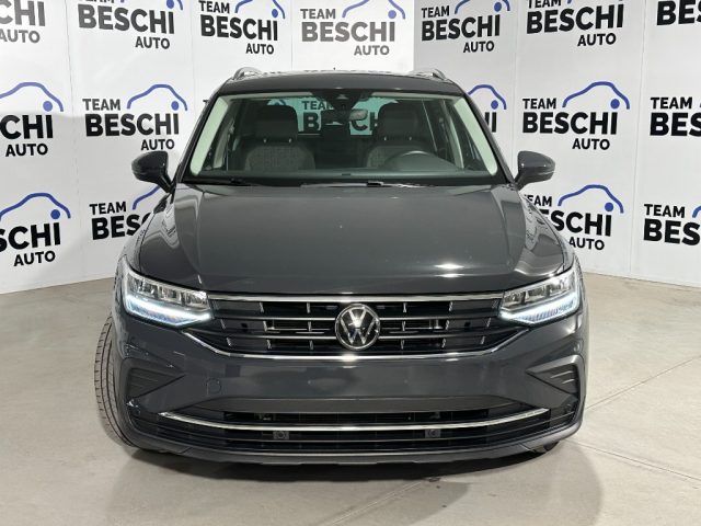 VOLKSWAGEN Tiguan usata, con Airbag