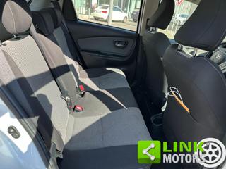 TOYOTA Yaris usata, con USB