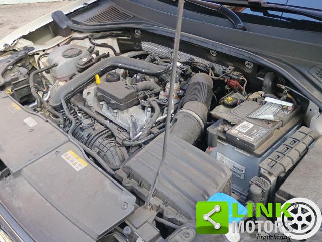 VOLKSWAGEN T-Roc usata, con Sensori di parcheggio posteriori