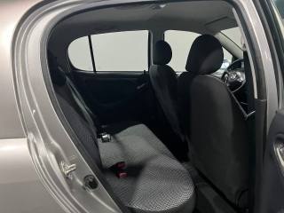 TOYOTA Yaris usata, con Fendinebbia