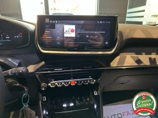 PEUGEOT 2008 usata, con Lettore CD