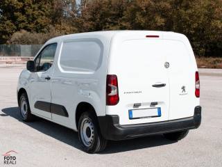 PEUGEOT Partner usata, con Autoradio