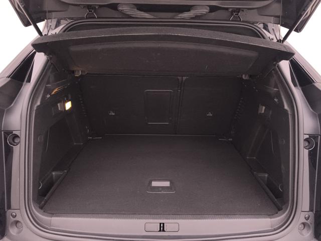 PEUGEOT 3008 usata, con Volante multifunzione