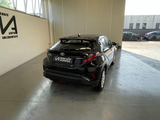 TOYOTA C-HR usata, con Chiusura centralizzata