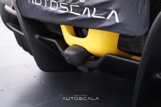 FERRARI SF90 usata 44