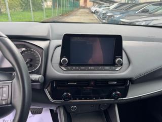 NISSAN Qashqai usata, con Controllo automatico clima