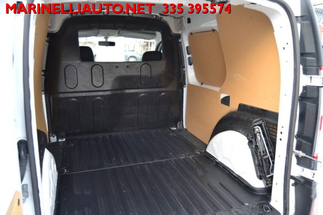 RENAULT Kangoo usata 20